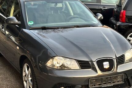 Seat Ibiza 184.000 km 2.190 &euro; Essen 45145