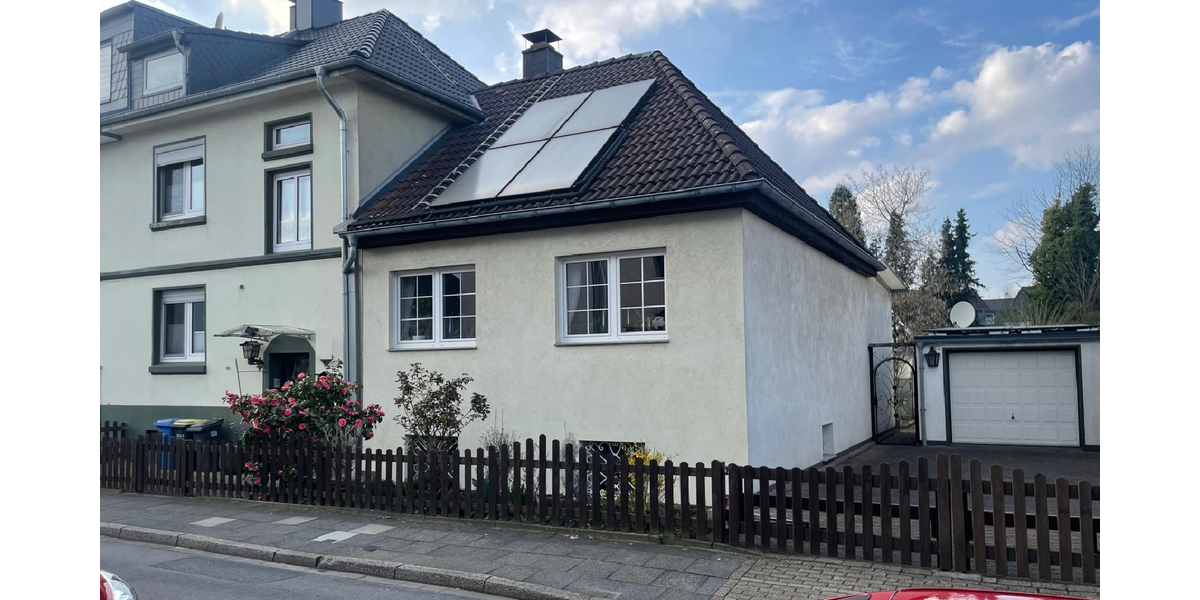 Einfamilienhaus Essen Stadtbezirk V - 8.5 Zimmer, 214 m&sup2;, 550.000&euro; | Angebot:26012850