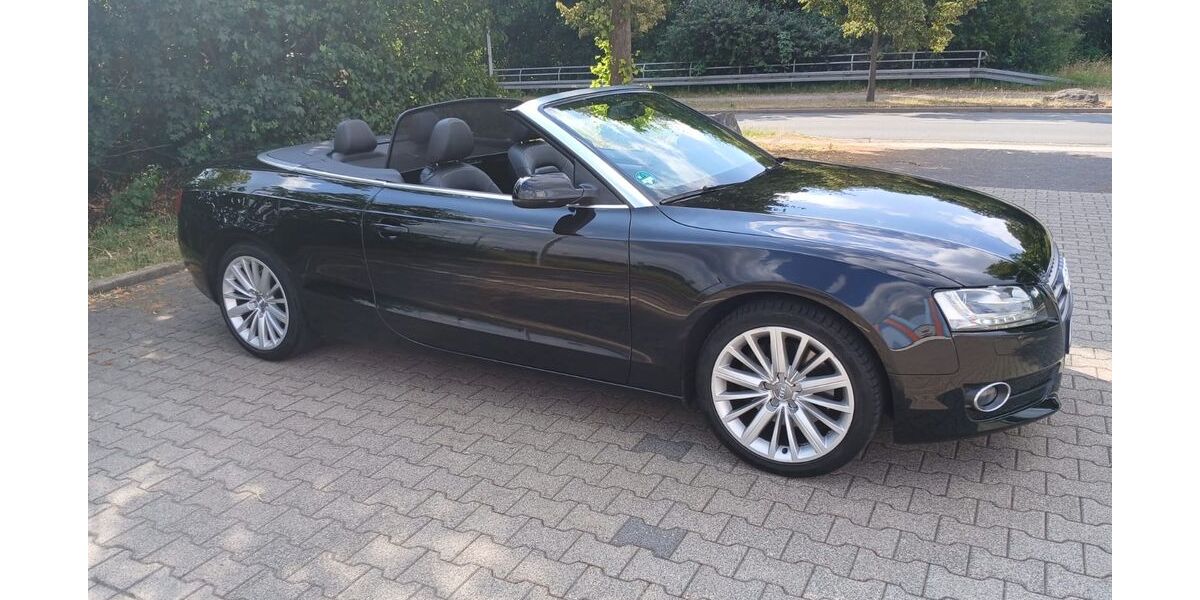 Audi A5 134.749 km 9.900 &euro; Velbert 42555