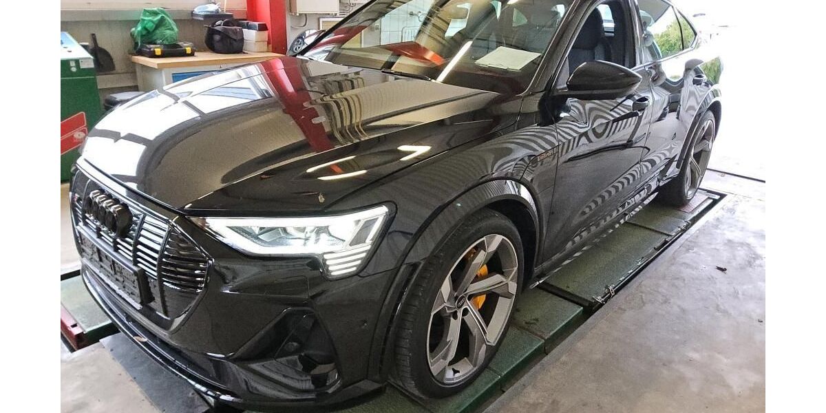 Audi e-tron 80.924 km 39.925 &euro; Hagen 58091