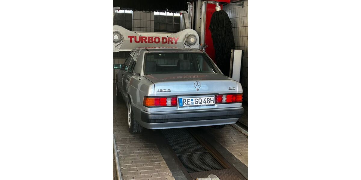 Mercedes-Benz 190 208.560 km 5.500 &euro; Herten 45699