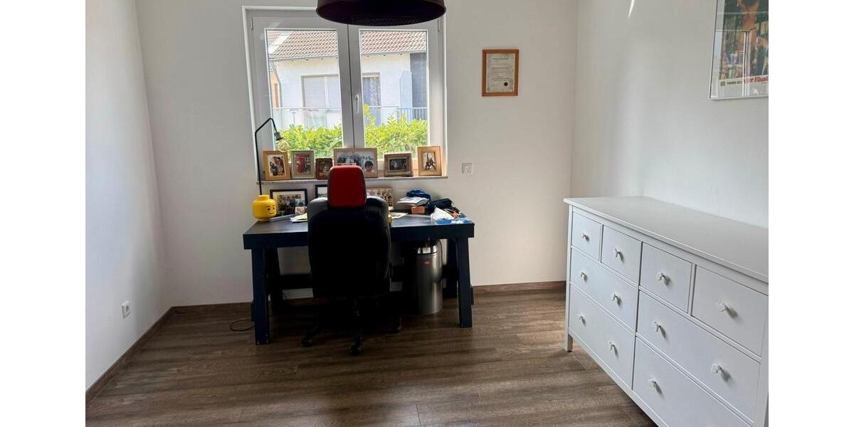 Etagenwohnung Essen Stadtbezirk IX - 4 Zimmer, 101 m&sup2;, 550.000&euro; | Angebot:25861120