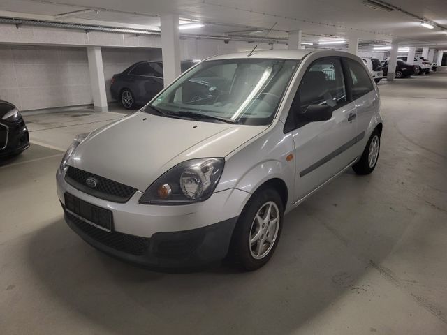 Ford Fiesta 160.000 km 1.999 &euro; Essen 45326