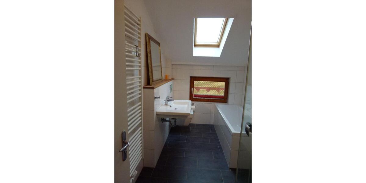 Dachgeschoßwohnung Wuppertal Gemarkung Langerfeld - 3 Zimmer, 760&euro; | Angebot:22691222