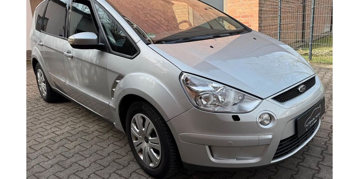 Ford S-Max 237.000 km 3.499 &euro; Essen 45307