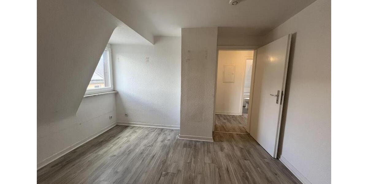 Dachgeschoßwohnung Bochum Günnigfeld - 2 Zimmer, 47 m&sup2;, 350&euro; | Angebot:25864473