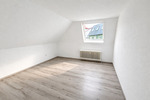Etagenwohnung Wuppertal Langerfeld - 4 Zimmer, 134 m&sup2;, 999&euro; | Angebot:25796886