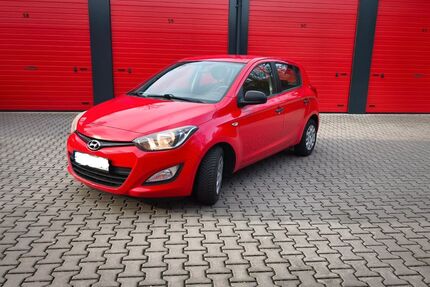 Hyundai i20 160.000 km 4.400 &euro; Wuppertal 42349