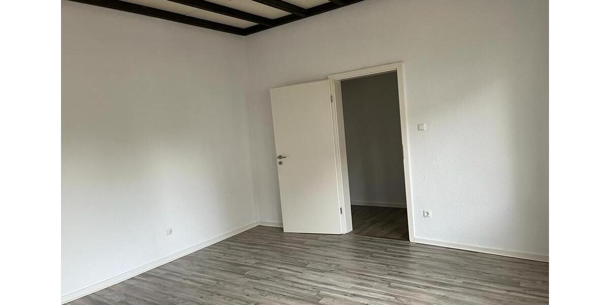 Erdgeschoßwohnung Gelsenkirchen Resse - 4 Zimmer, 125 m&sup2;, 1.375&euro; | Angebot:25291676