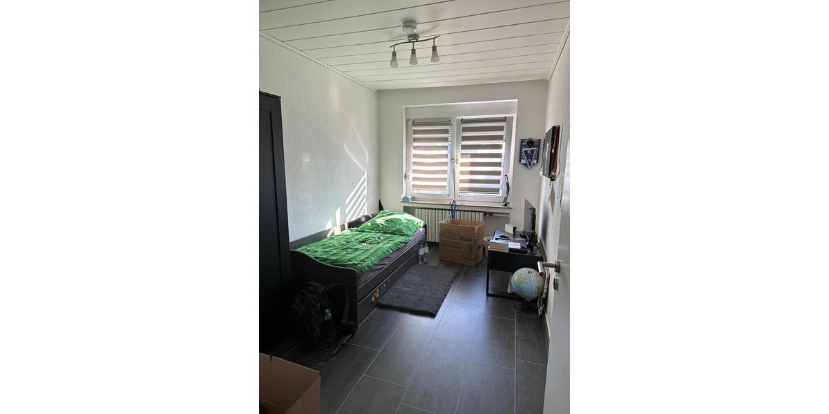 Erdgeschoßwohnung Gladbeck - 4 Zimmer, 85 m&sup2;, 850&euro; | Angebot:26516467