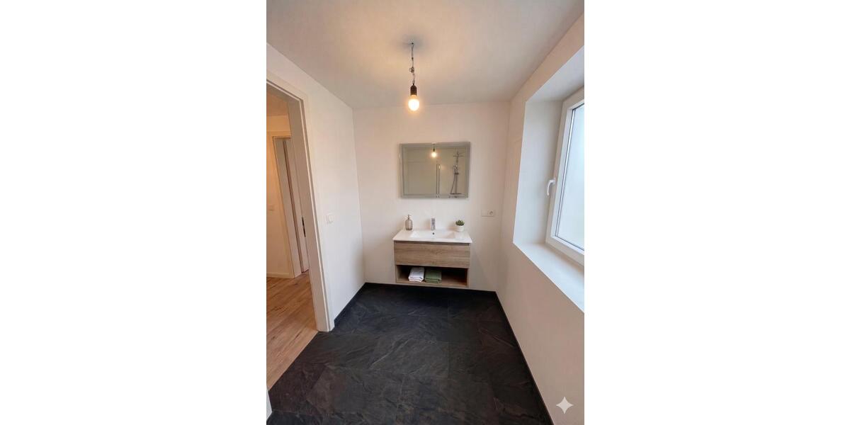 Etagenwohnung Wuppertal Gemarkung Nächstebreck - 2 Zimmer, 72 m&sup2;, 650&euro; | Angebot:26340358
