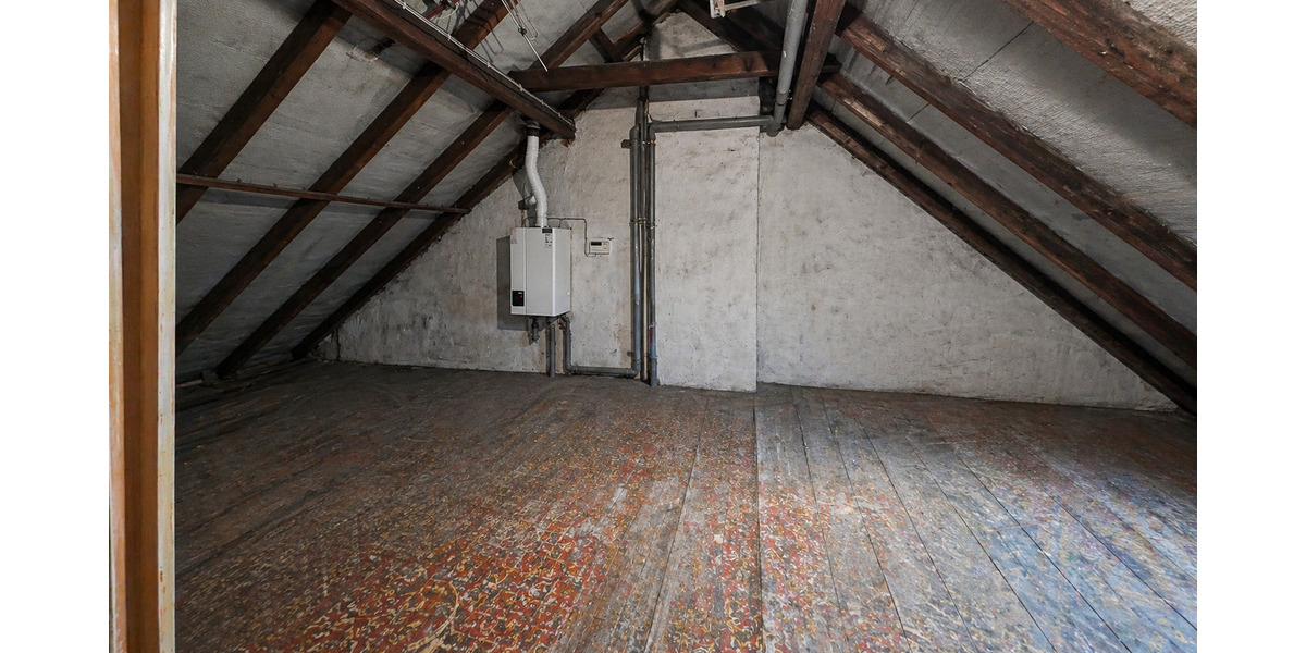 Mehrfamilienhaus, Wohnhaus Bochum Wattenscheid - 9 Zimmer, 225 m&sup2;, 250.000&euro; | Angebot:26401041