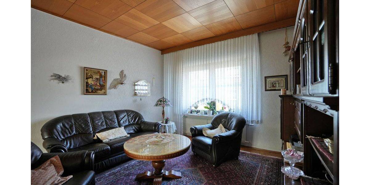 Reihenmittelhaus Bochum Harpen - 5 Zimmer, 109 m&sup2;, 295.000&euro; | Angebot:26570407