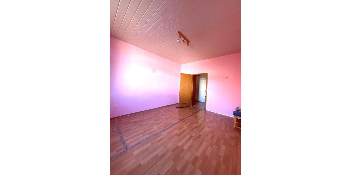 Etagenwohnung Hagen Hagen-Mitte - 3 Zimmer, 82 m&sup2;, 600&euro; | Angebot:25057085