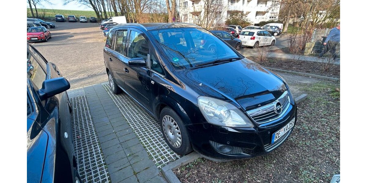 Opel Zafira 179.500 km 2.500 &euro; Recklinghausen 45665