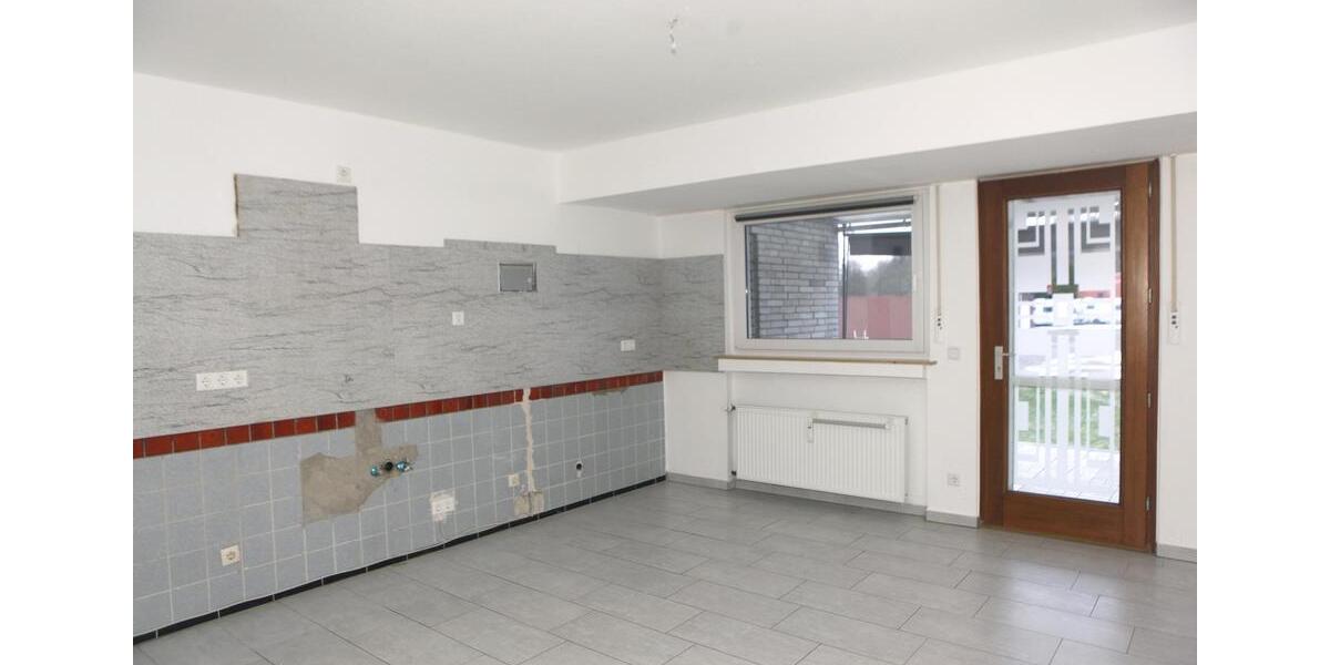 Erdgeschoßwohnung Gladbeck Brauck - 3.5 Zimmer, 105 m&sup2;, 845&euro; | Angebot:25923026