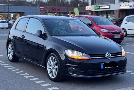 VW Golf 214.000 km 8.400 &euro; Hagen 58135