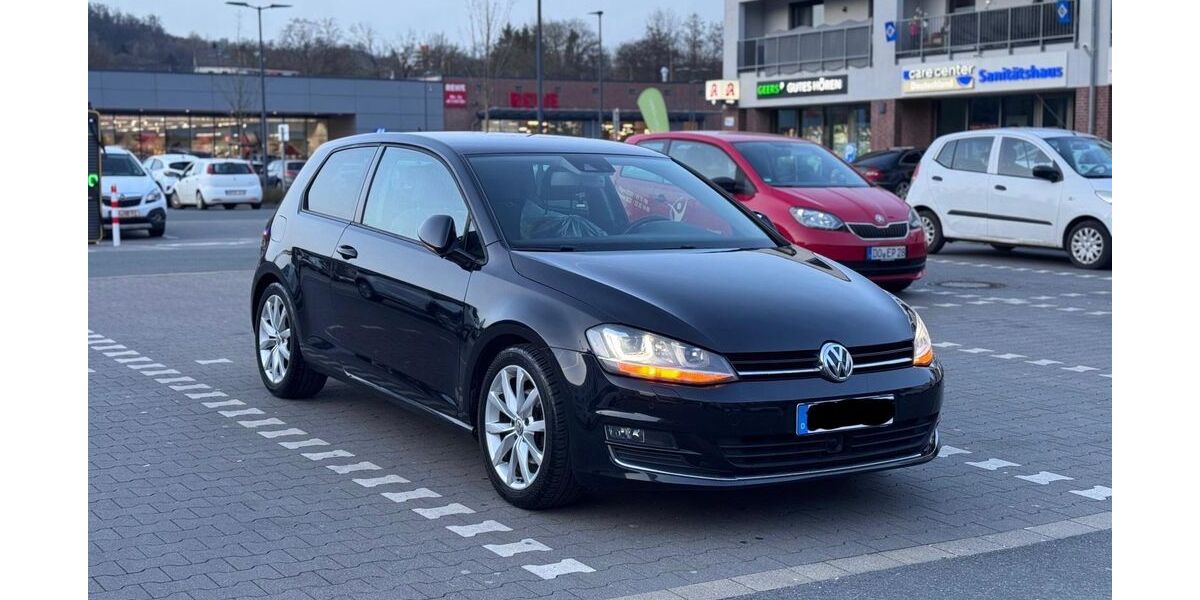 VW Golf 214.000 km 8.400 &euro; Hagen 58135
