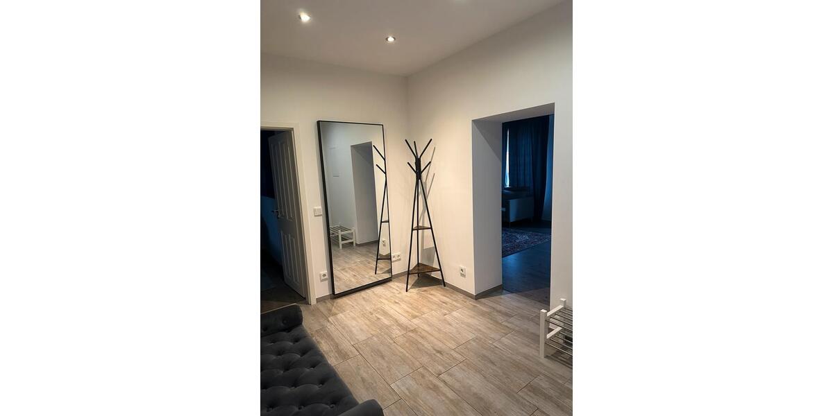 Etagenwohnung Essen Stadtbezirk II - 3 Zimmer, 90 m&sup2;, 1.620&euro; | Angebot:25138313