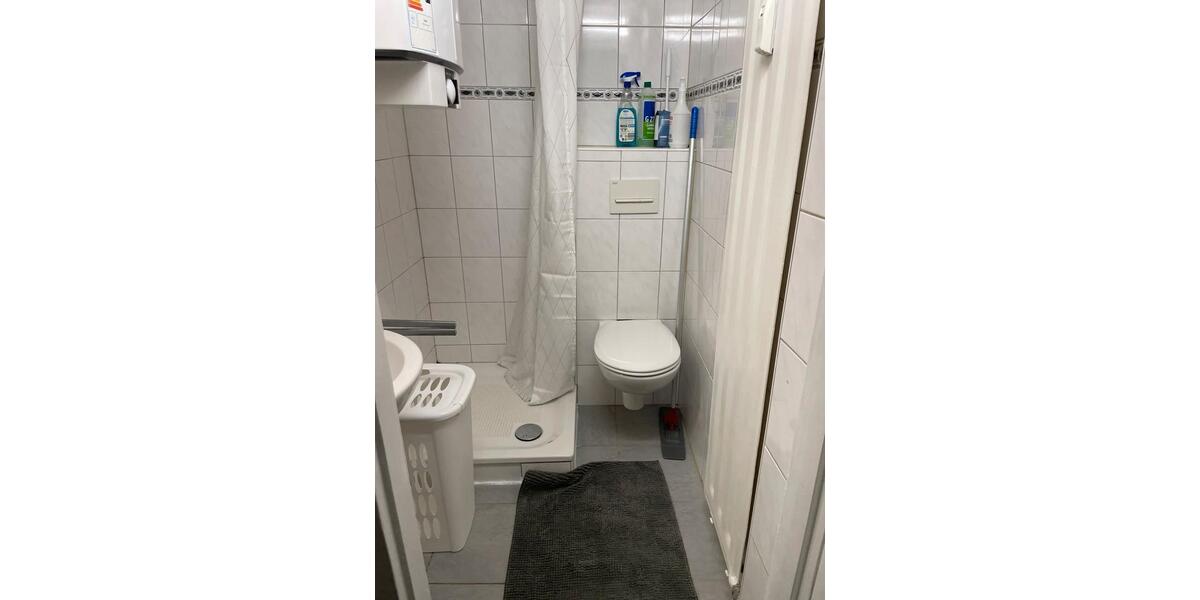 Etagenwohnung Essen Stadtkern - 1 Zimmer, 28 m&sup2;, 650&euro; | Angebot:26251804