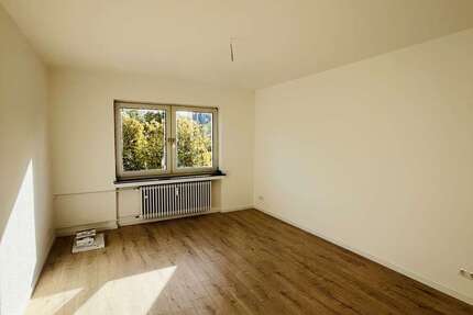 Wohnung Bochum Weitmar - 1 Zimmer, 30 m&sup2;, 320&euro; | Angebot:27650733