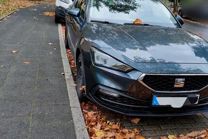 Seat Leon 105.006 km 20.000 &euro; Essen 45355