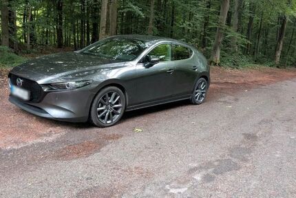 Mazda 3 81.000 km 16.999 &euro; Bottrop 46236