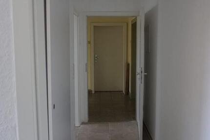 Wohnung Gelsenkirchen Gelsenkirchen-Mitte - 1 Zimmer, 54 m&sup2;, 390&euro; | Angebot:26025012