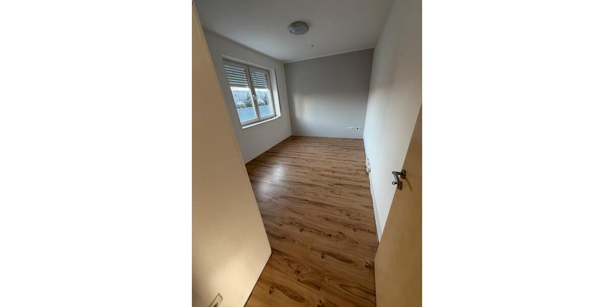 Gewerbeobjekt Holzwickede - 1.600&euro; | Angebot:24468594