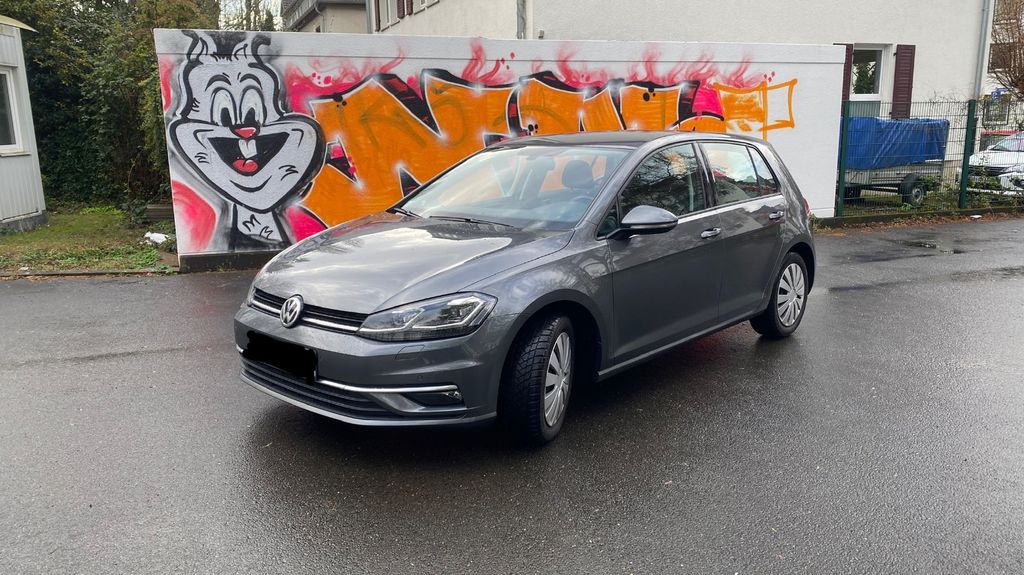 VW Golf 140.000 km 9.800 &euro; Bochum 44789