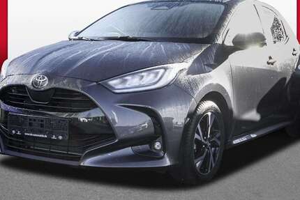 Toyota Yaris 17.321 km 21.889 &euro; Gelsenkirchen 45894