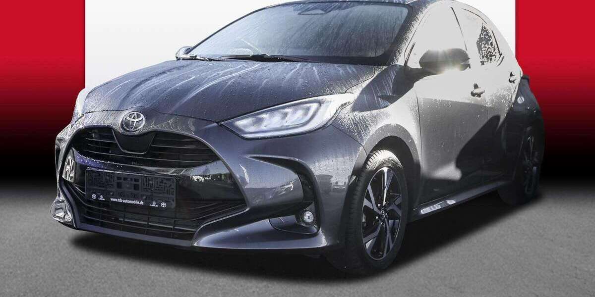 Toyota Yaris 17.321 km 21.889 &euro; Gelsenkirchen 45894