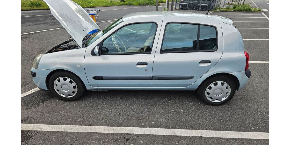 Renault Clio 158.000 km 1.899 &euro; Mülheim an der Ruhr 45478