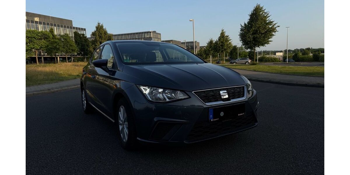 Seat Ibiza 51.000 km 12.900 &euro; Essen 45307