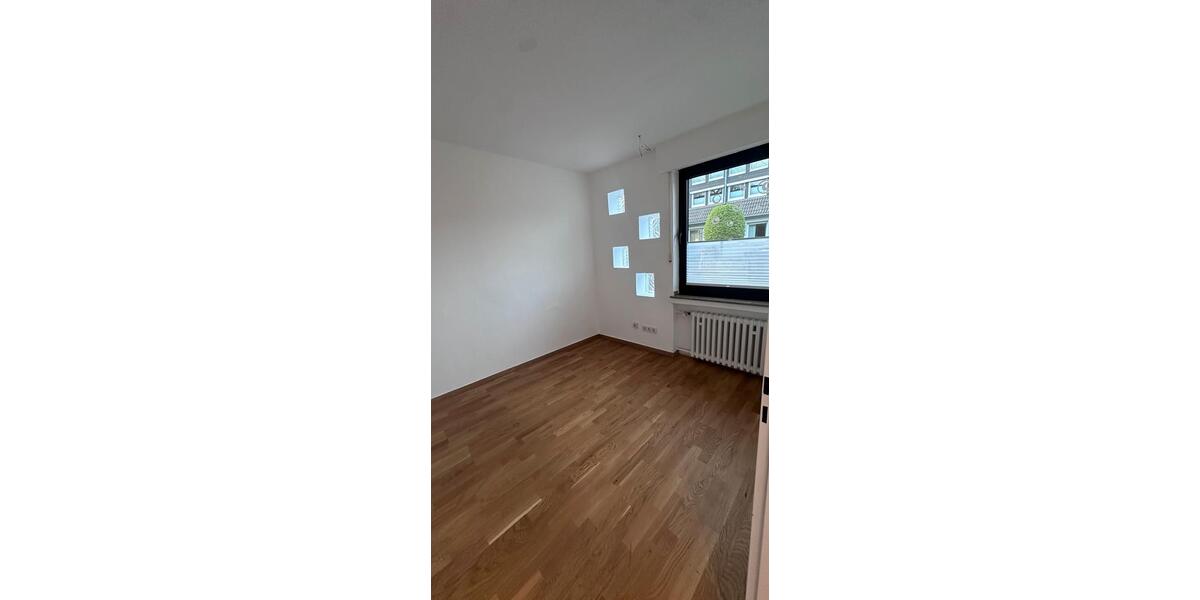 Etagenwohnung Recklinghausen Hillerheide - 3.5 Zimmer, 120 m&sup2;, 1.500&euro; | Angebot:26200600