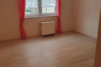 Wohnung Gelsenkirchen Gelsenkirchen-Mitte - 2 Zimmer, 56 m&sup2;, 425&euro; | Angebot:25903170