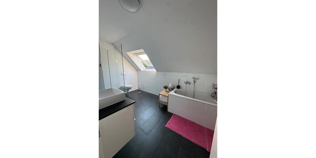 Dachgeschoßwohnung Bochum Werne - 4 Zimmer, 92 m&sup2;, 269.000&euro; | Angebot:26802277