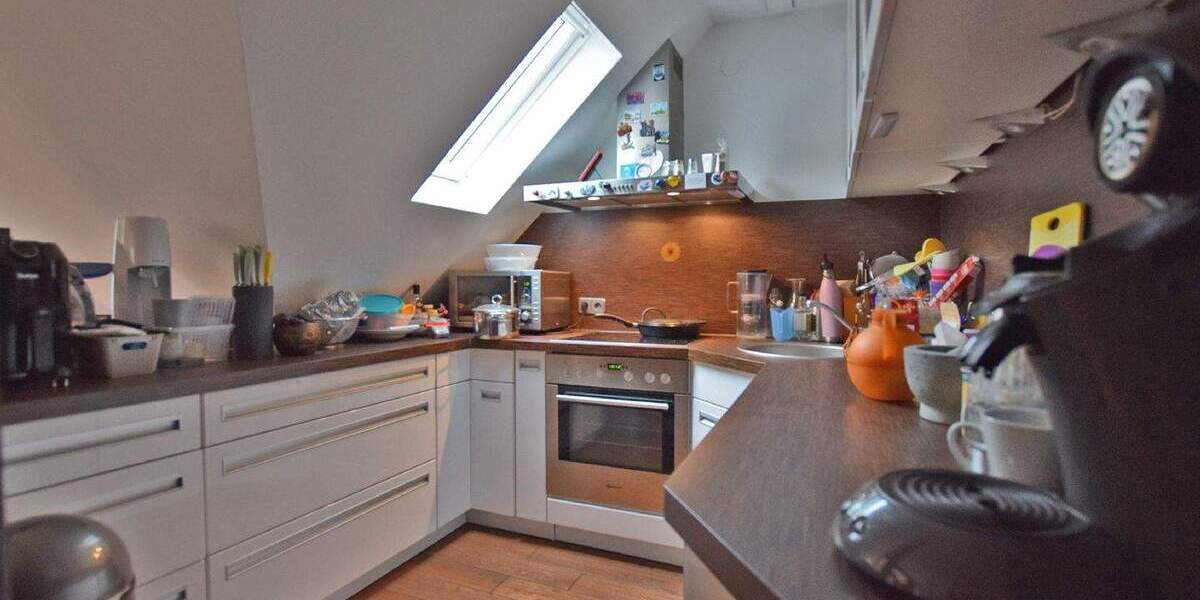 Etagenwohnung Essen Rüttenscheid - 4 Zimmer, 80 m&sup2;, 199.500&euro; | Angebot:25696413