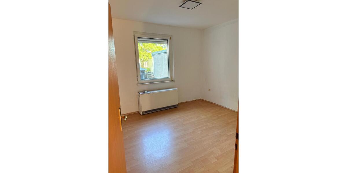 Erdgeschoßwohnung Oberhausen Rothebusch - 1 Zimmer, 37 m&sup2;, 420&euro; | Angebot:26420312