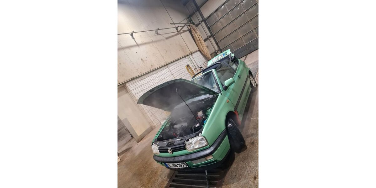 VW Golf 312.000 km 1.300 &euro; Hattingen 45525