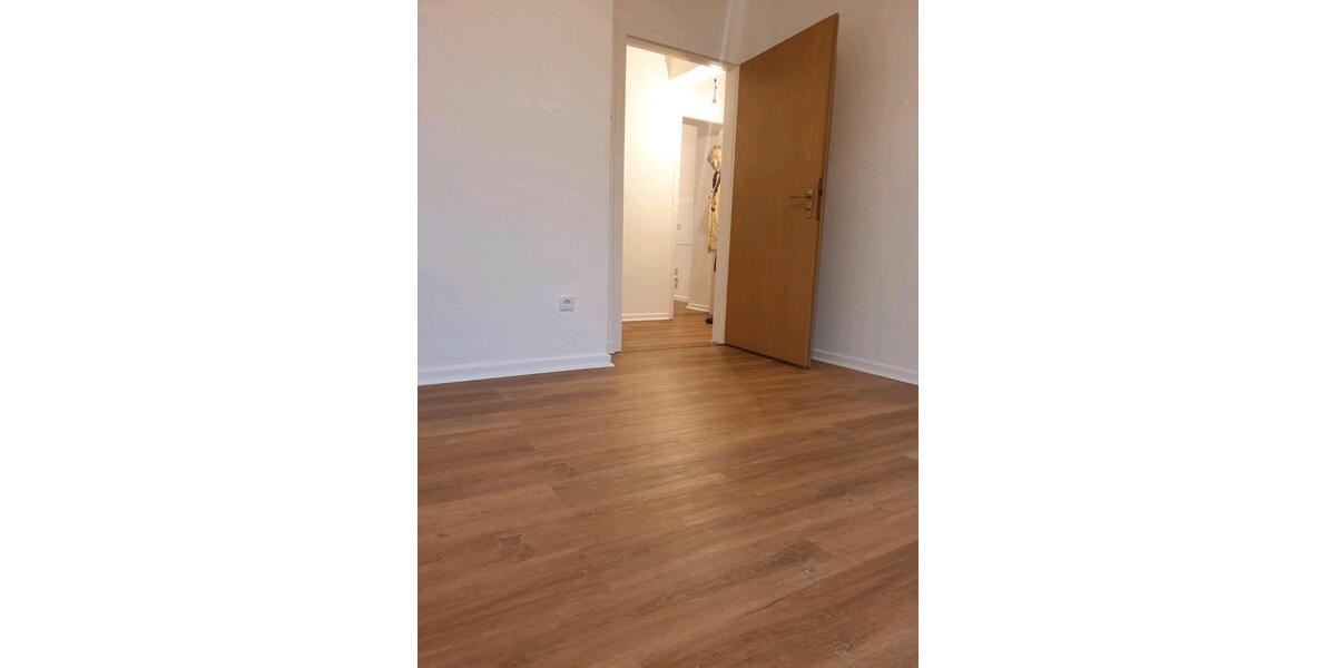 Etagenwohnung Essen Stadtbezirk V - 3.5 Zimmer, 62 m&sup2;, 720&euro; | Angebot:25752461