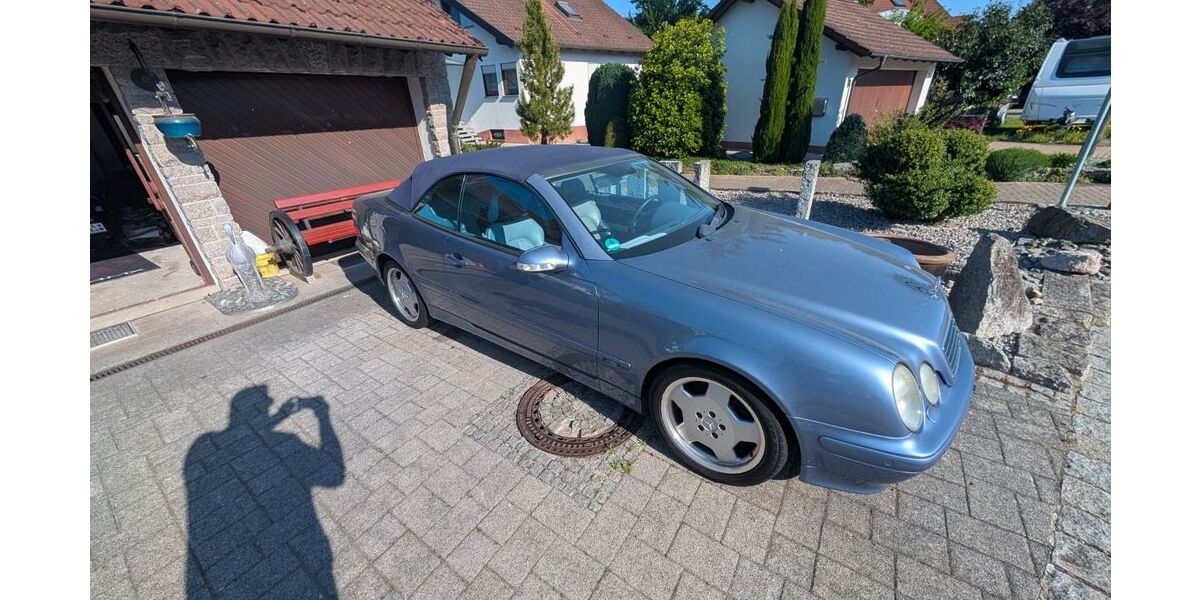 Mercedes-Benz CLK 230 214.000 km 2.800 &euro; Hattingen 45525