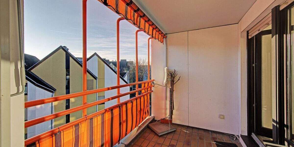 Etagenwohnung Dortmund Mitte - 3 Zimmer, 93 m&sup2;, 980&euro; | Angebot:25685355