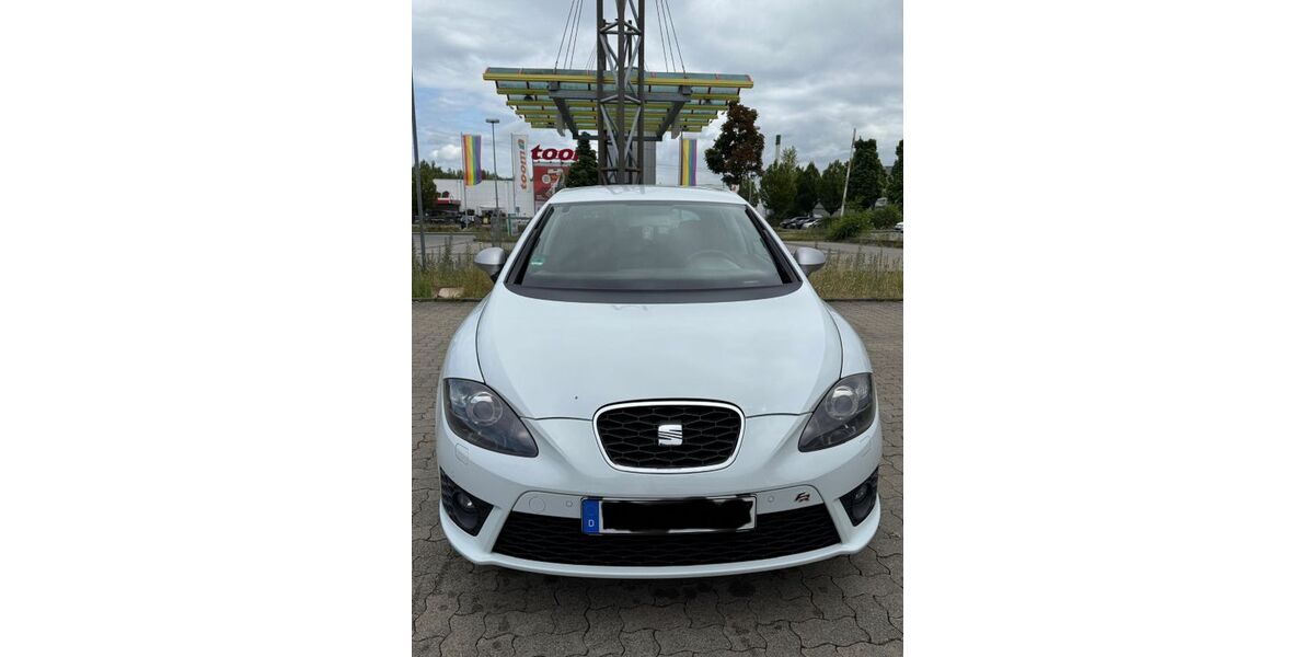 Seat Leon 177.865 km 5.050 &euro; marl 45772