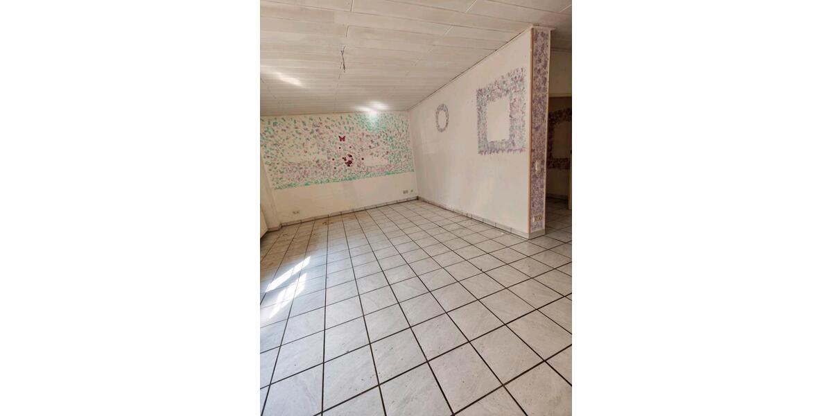 Erdgeschoßwohnung Gelsenkirchen Gelsenkirchen-West - 3 Zimmer, 70 m&sup2;, 530&euro; | Angebot:26020351