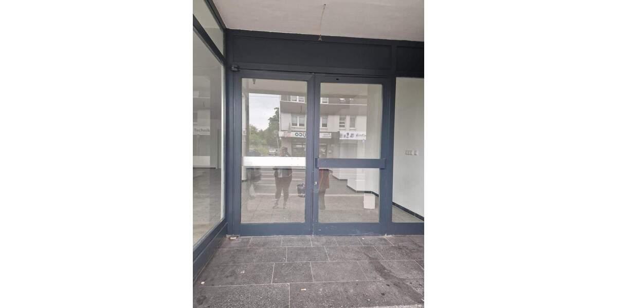 Gewerbeobjekt Essen Karnap - 1 Zimmer, 1.200&euro; | Angebot:25798472