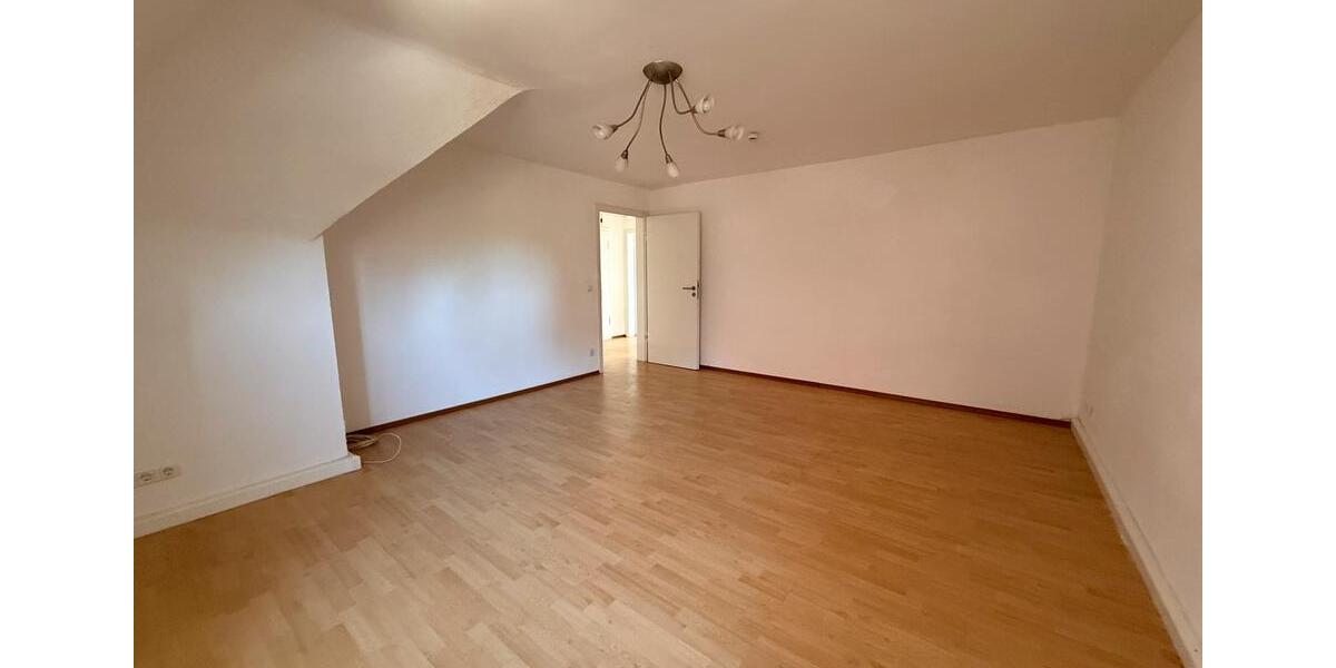 Dachgeschoßwohnung Bottrop Boy - 2 Zimmer, 50 m&sup2;, 350&euro; | Angebot:26397821