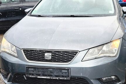 Seat Leon 92.148 km 7.900 &euro; Essen 45356