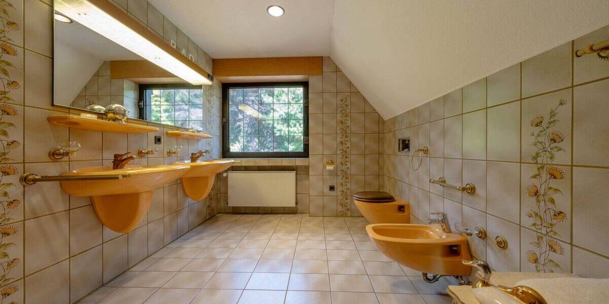 Einfamilienhaus Dortmund Brechten - 5 Zimmer, 256 m&sup2;, 1.250.000&euro; | Angebot:25689565