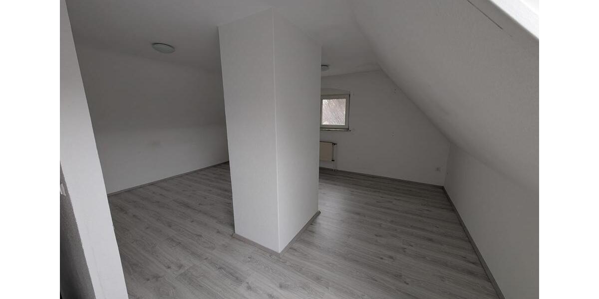 Doppelhaushälfte Dortmund Hombruch - 4.5 Zimmer, 119 m&sup2;, 1.050&euro; | Angebot:25868164